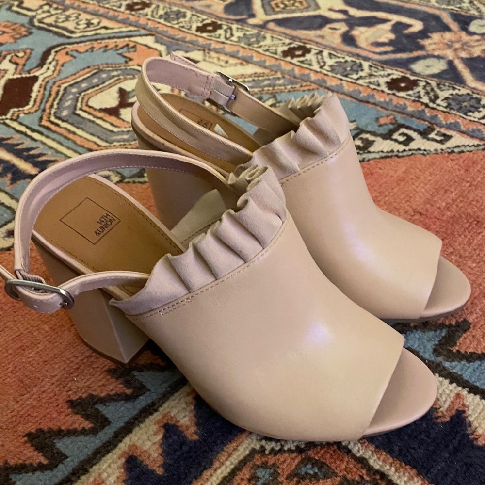 Never worn 14th and Union block heel shoes